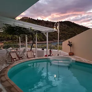 Vassilis Retreat *** Asos